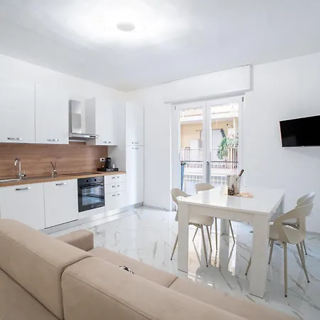 Apartment The Siva - Via Volta, 165 Sanremo